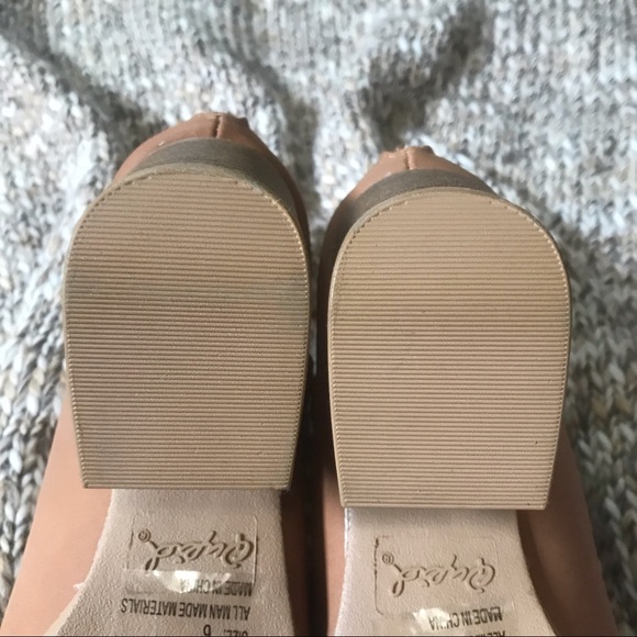 Qupid Camel Open Toe Booties - Picture 8 of 11